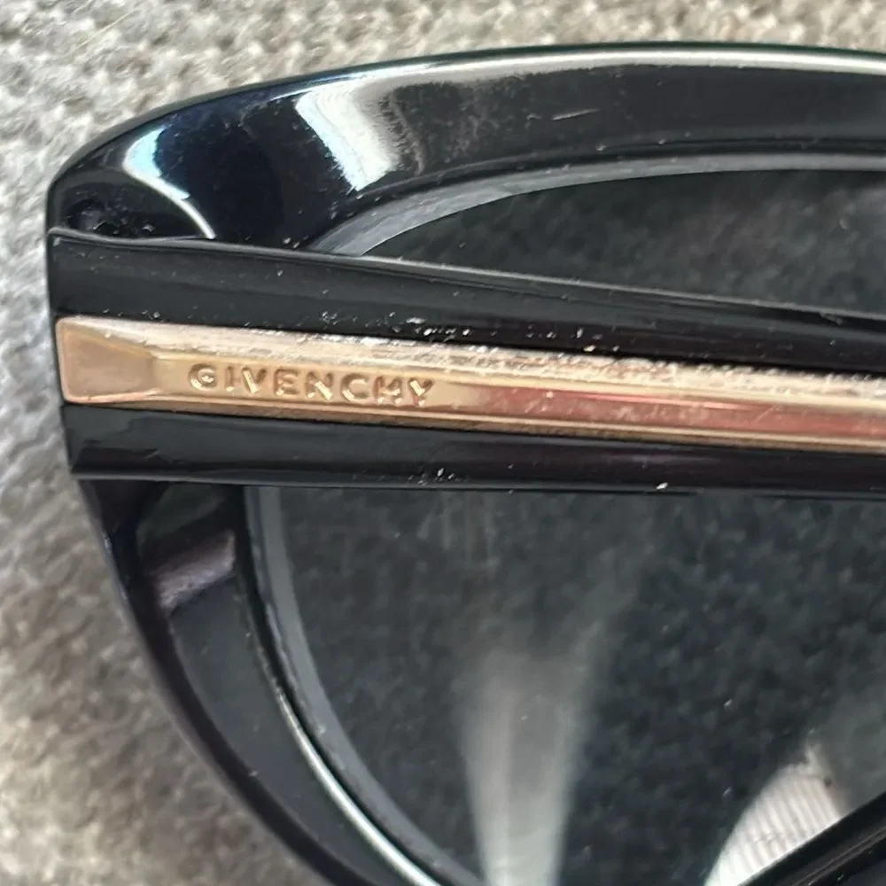 Givenchy SGV 766 56 17 COL. 9X5P Cat Eye Authentic Animal Print in Original Box!